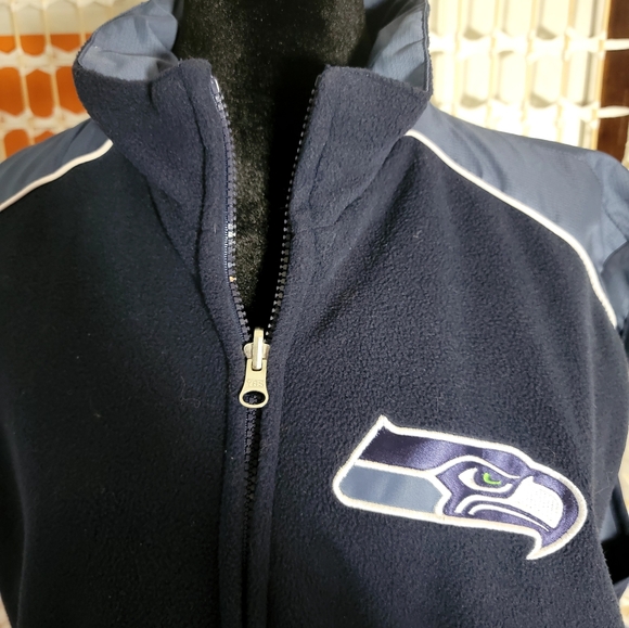 Seattle Seahawks Reversable Vest; Size LARGE - Picture 3 of 8